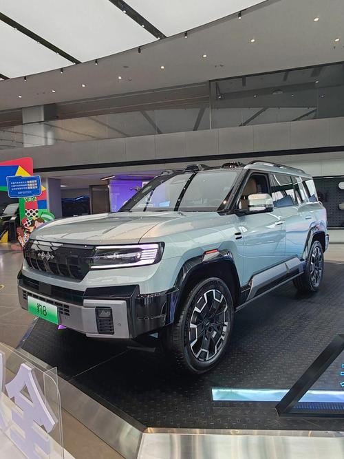 重庆江津区德梦曼企业管理咨询比亚迪方程豹硬派越野的爆款，英菲尼迪35周年与你共成长